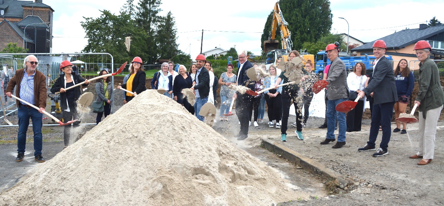 Spatenstich fr Neubau des DRK-Hauses der Jugend- und Familienhilfe Westerwald