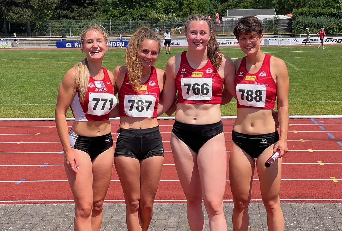 Die Frauen-Staffel ber 4x100 Meter kann fr Kassel planen. Fr die A-Norm sorgten (von links) Sophia Junk, Jessica Roos, Lena Brunnhbner und Kira Roscher. (Foto: LG Rhein-Wied)