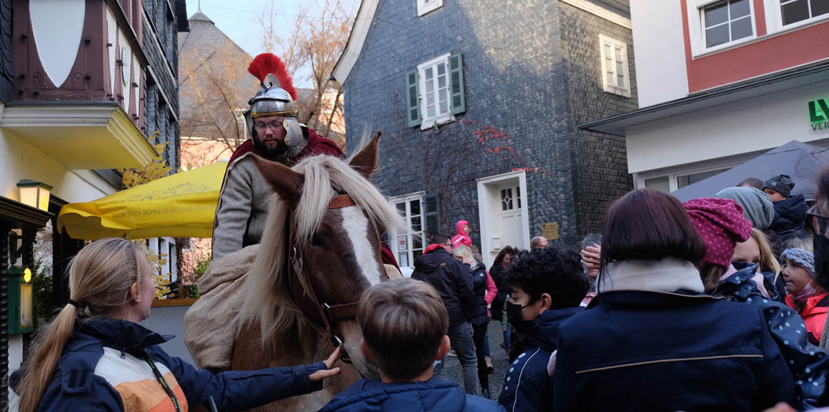 Am 6. November findet der traditionelle Martinsmarkt mit verkaufsoffenem Sonntag in Wissen statt. (Foto: KathaBe)
