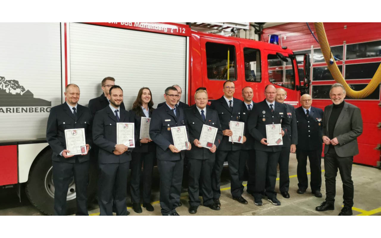 Ehrungen und Befrderungen bei der Freiwilligen Feuerwehr Bad Marienberg