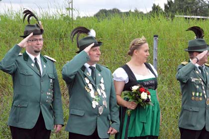 Festumzug und Parade bei den Grnner Schtzen