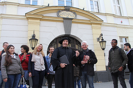 Martin Luther ist live unterwegs in Neuwied