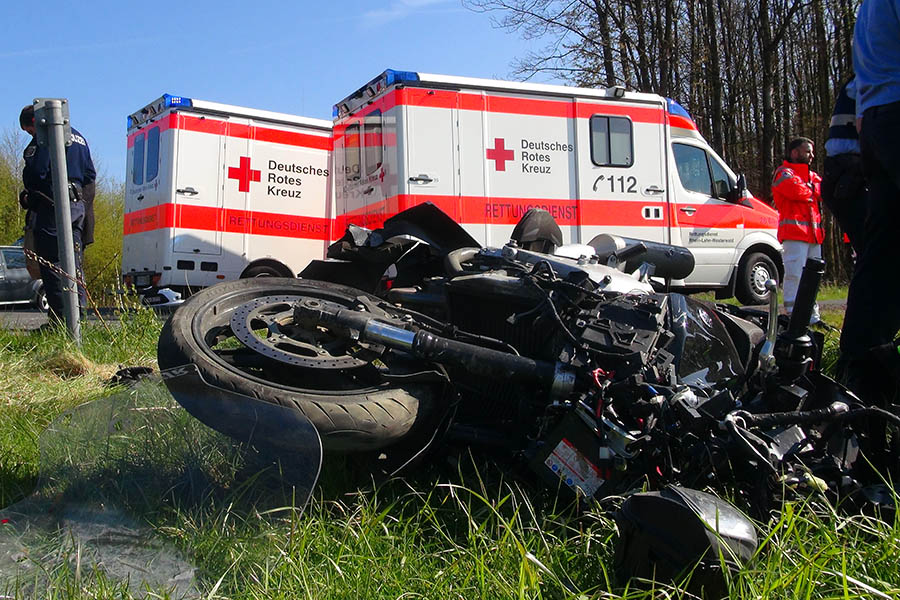 Motorradfahrer Auf B 255 Nach Unfall Schwer Verletzt | WW-Kurier.de