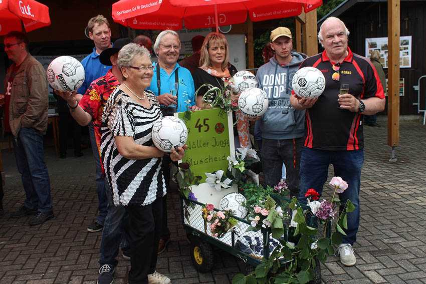 HC Wller Jungs Muscheid feierten 45. Geburtstag