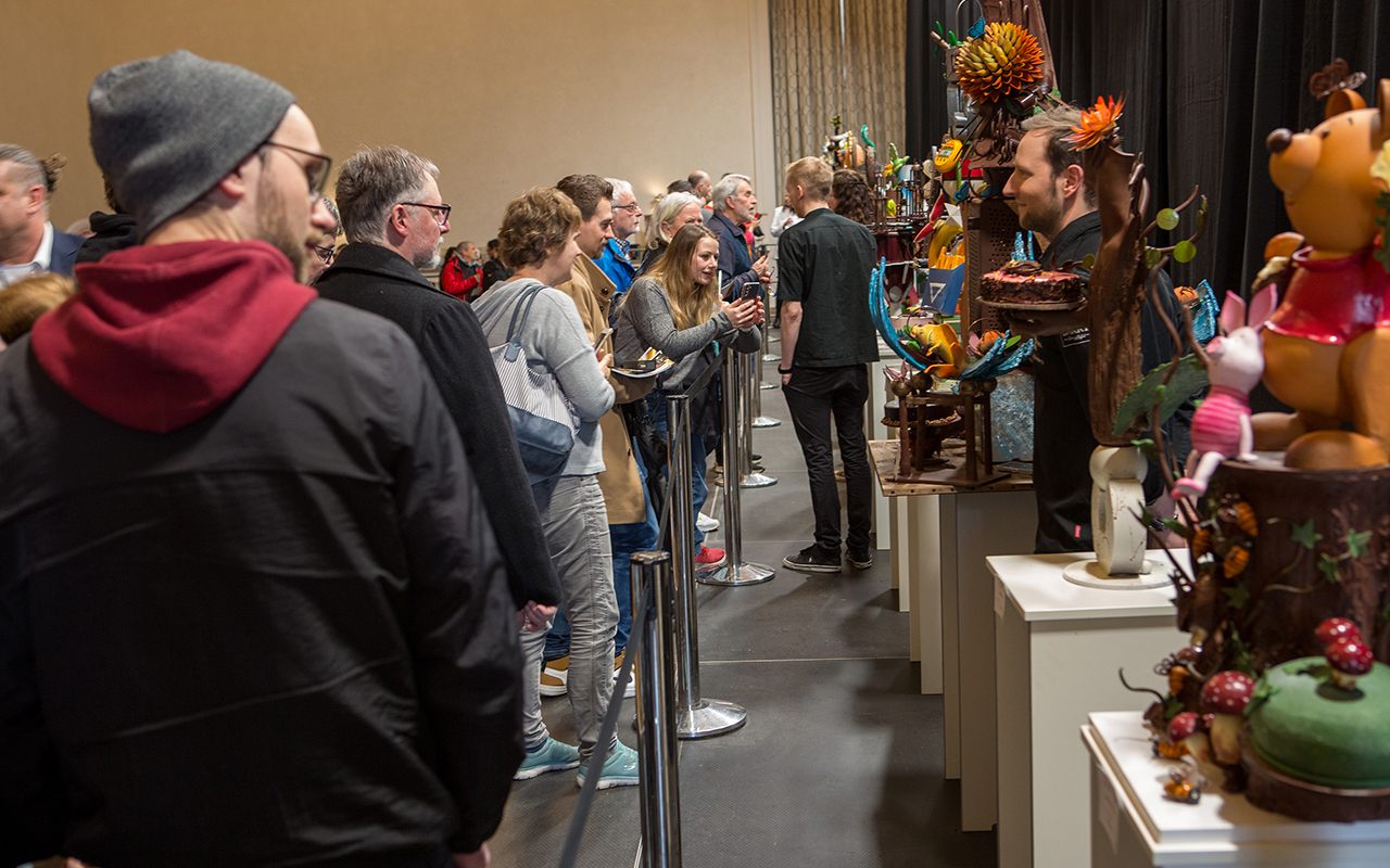 Das "Championnat du Chocolat  Coblence" wartet erneut mit schokoladigen Genussmomenten auf. Top-Chocolatiers aus ganz Deutschland prsentieren die hohe Kunst der Konditorei. (Foto: Klaus Herzmann)