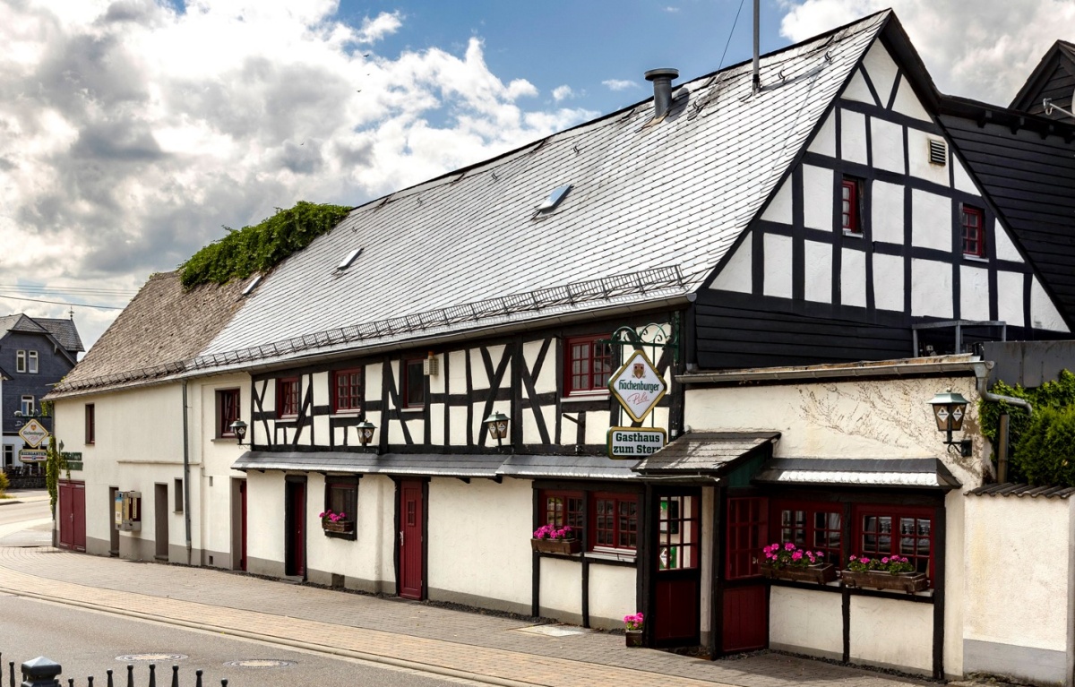 Das Brauerei-Gasthaus "Zum Stern" ist eine Institution in Hachenburg-Altstadt. (Fotos: Westerwald-Brauerei)