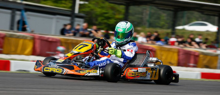 Beim zweiten Lauf der ADAC Kart Masters-Serie in Wackersdorf berzeugte Pablo Kramer aus Hamm erneut in seiner Klasse OK-Junior. (Foto: RL Competition)