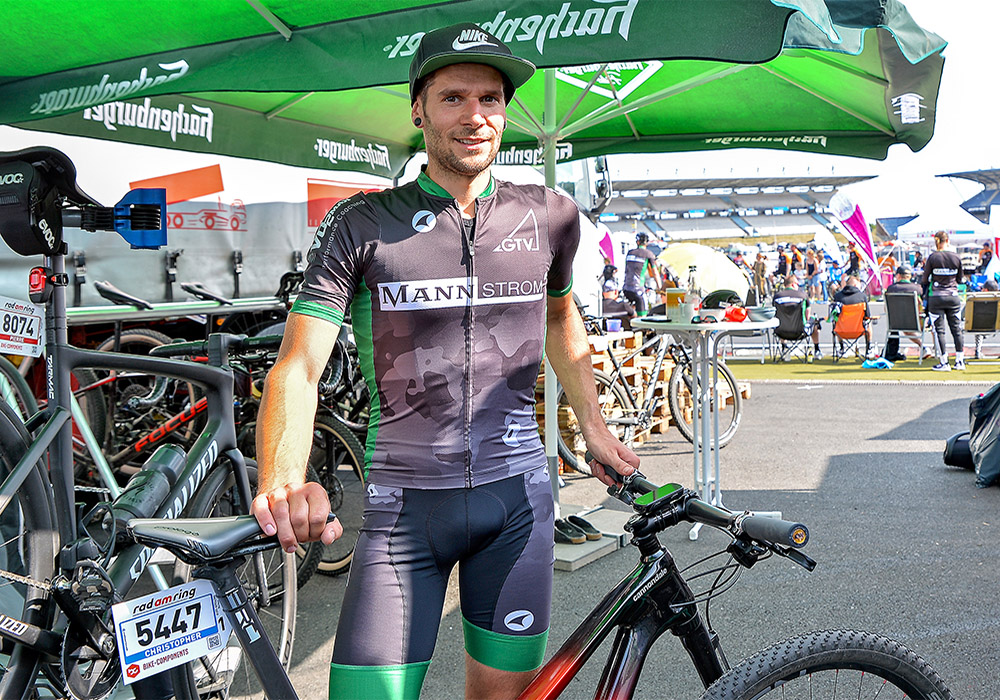 Erster Platz fr Westerwlder bei "Rad am Ring": Triumph beim 24-Stunden-Mountainbike-Rennen