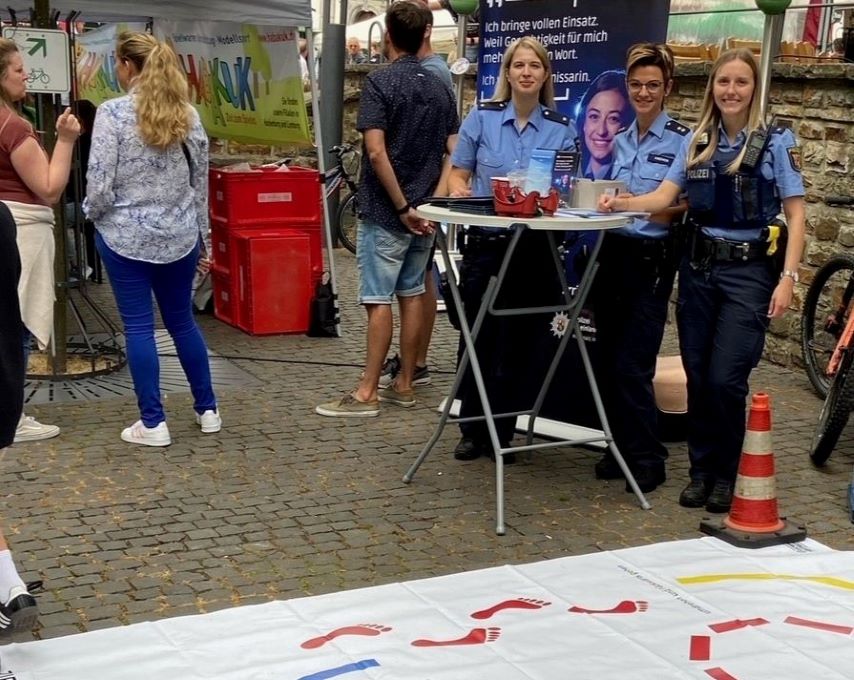 Polizei-Informationsstand auf dem Hachenburger Sommerfest war gut besucht