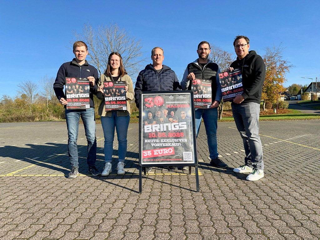 Das Orga-Team gab Informationen zum Vorverkauf fr die Jubilumskirmes im Mai 2025 bekannt. (v.l.: Niklas Schtz, Leonie Lngricht, Lukas Schmidt, Mathias Sayn und Patrick Schumacher;) Quelle: Pr