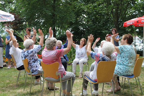 5. Stadtgartenfest der Seniorenheime Linz am Rhein