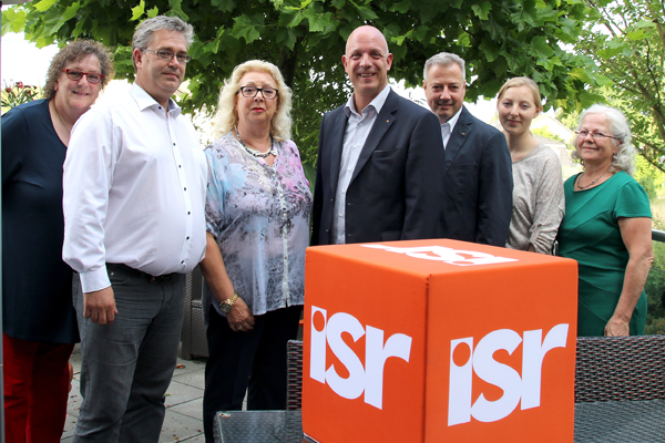 ISR Vorstand mit Beraterteam (von links nach rechts): Elisabeth Klckner (Beraterin), Thassilo Falkenau (2.Vorsitzender), Trudi Saal (3.Vorsitzende), Martin Buchholz (1.Vorsitzender), Stefan Thamm (Berater), Dolores Saal (Beraterin), Elisabeth Hoffmann (Beraterin). (Auf dem Bild fehlt die Schatzmeisterin, Frau Margot Saal). Foto:  Elisabeth Klckner