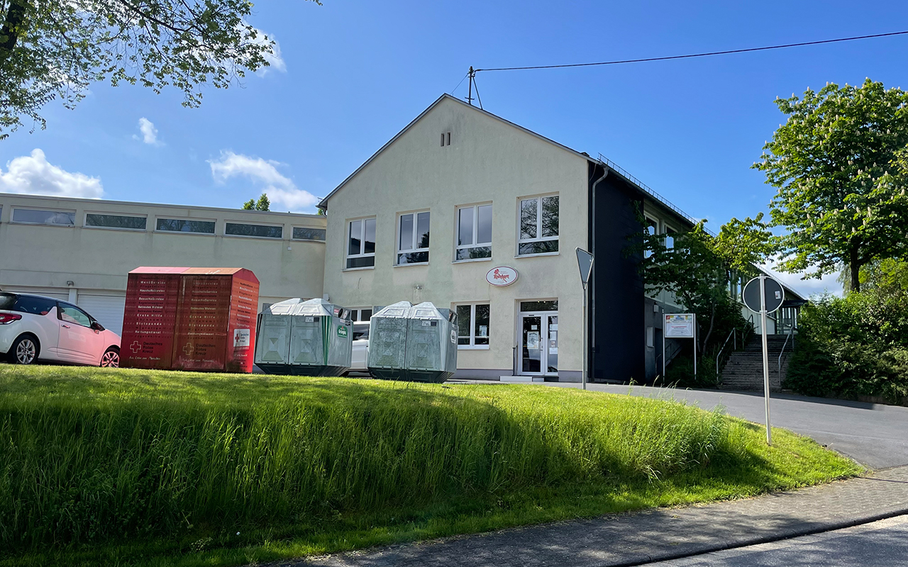 Gut Ding braucht Weile: Beim Gebudekomplex der Christopherus-Grundschule soll der neue Einkaufsmarkt entstehen. (Foto: KathaBe)
