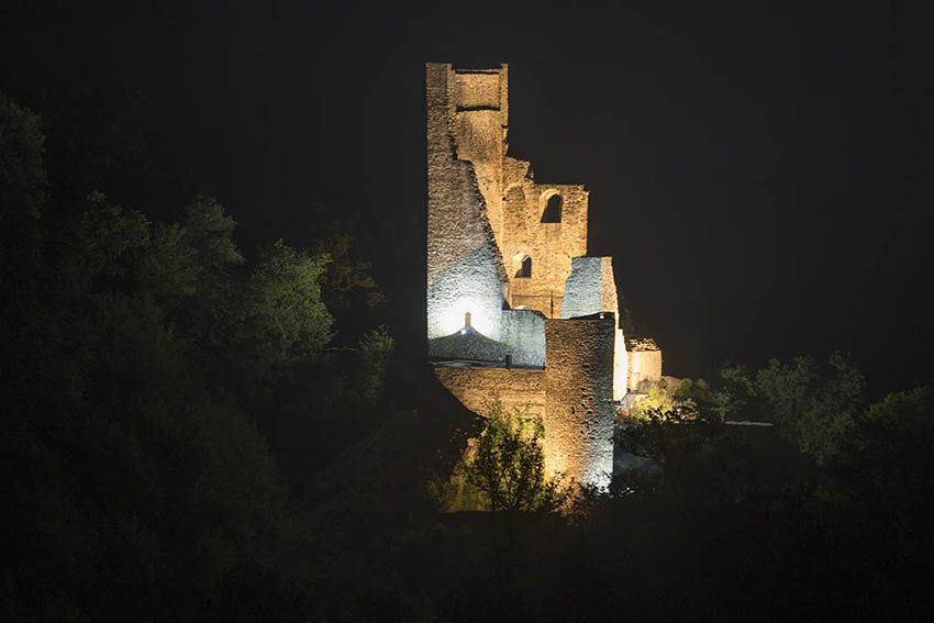 Die Burg wird beim Konzert beleuchtet sein. Archivfoto: Wolfgang Tischler