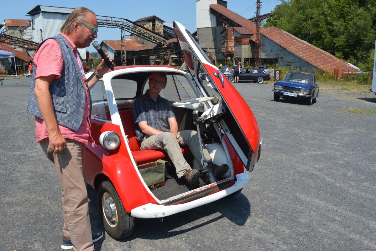 Die "Ahr-Rotwein-Klassik-Rallye" fhrte zum zweiten Mal durch den Westerwald