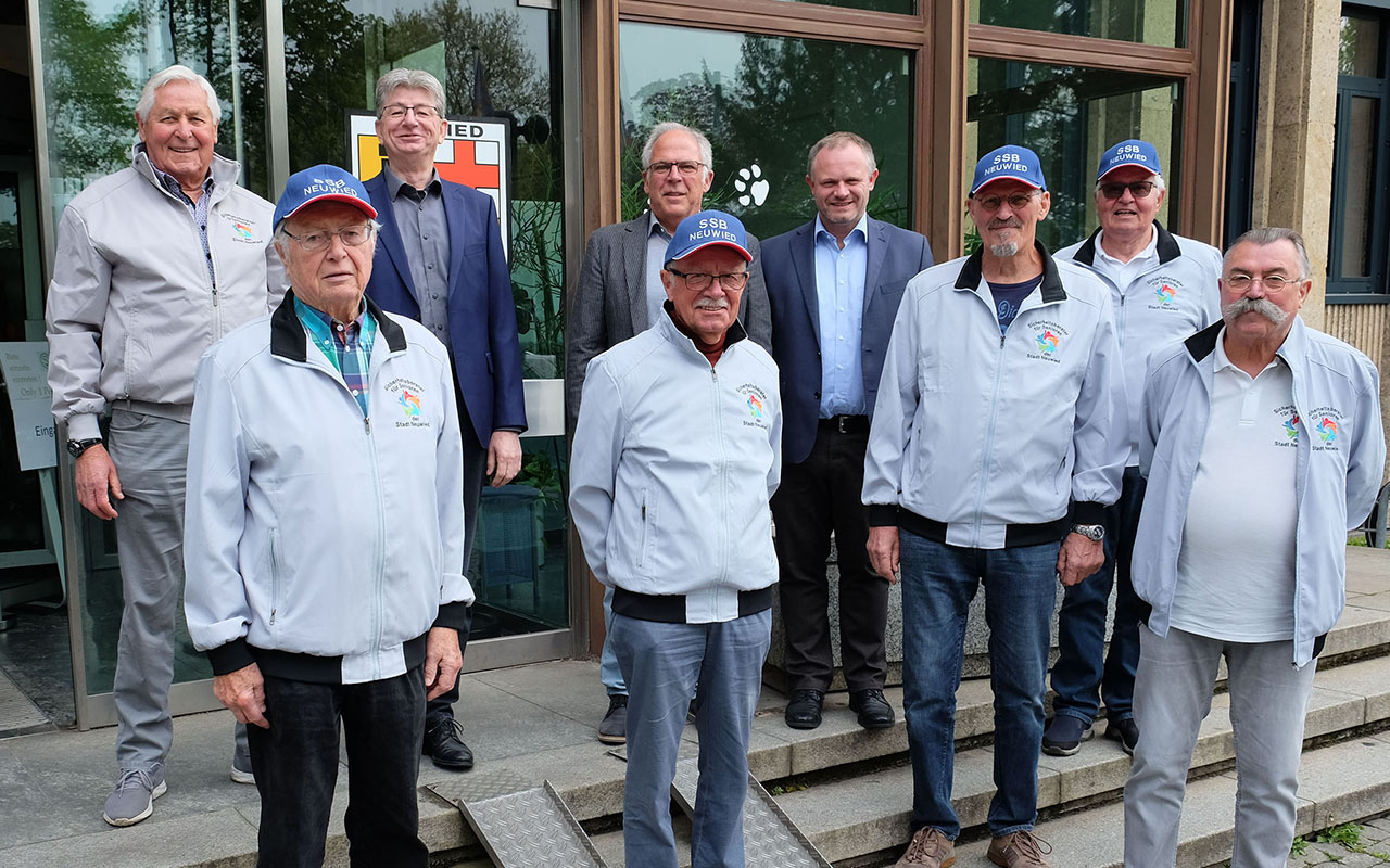 Die Senioren-Sicherheitsberater laden zum Senioren-Sicherheitstag am Samstag, 15. Juli, auf dem Luisenplatz in Neuwied.