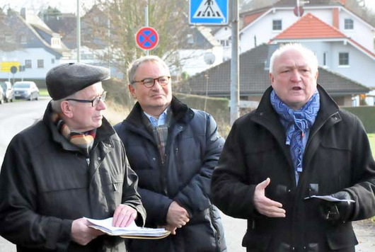 Endlich: Spatenstich fr den Busbahnhof in Horhausen