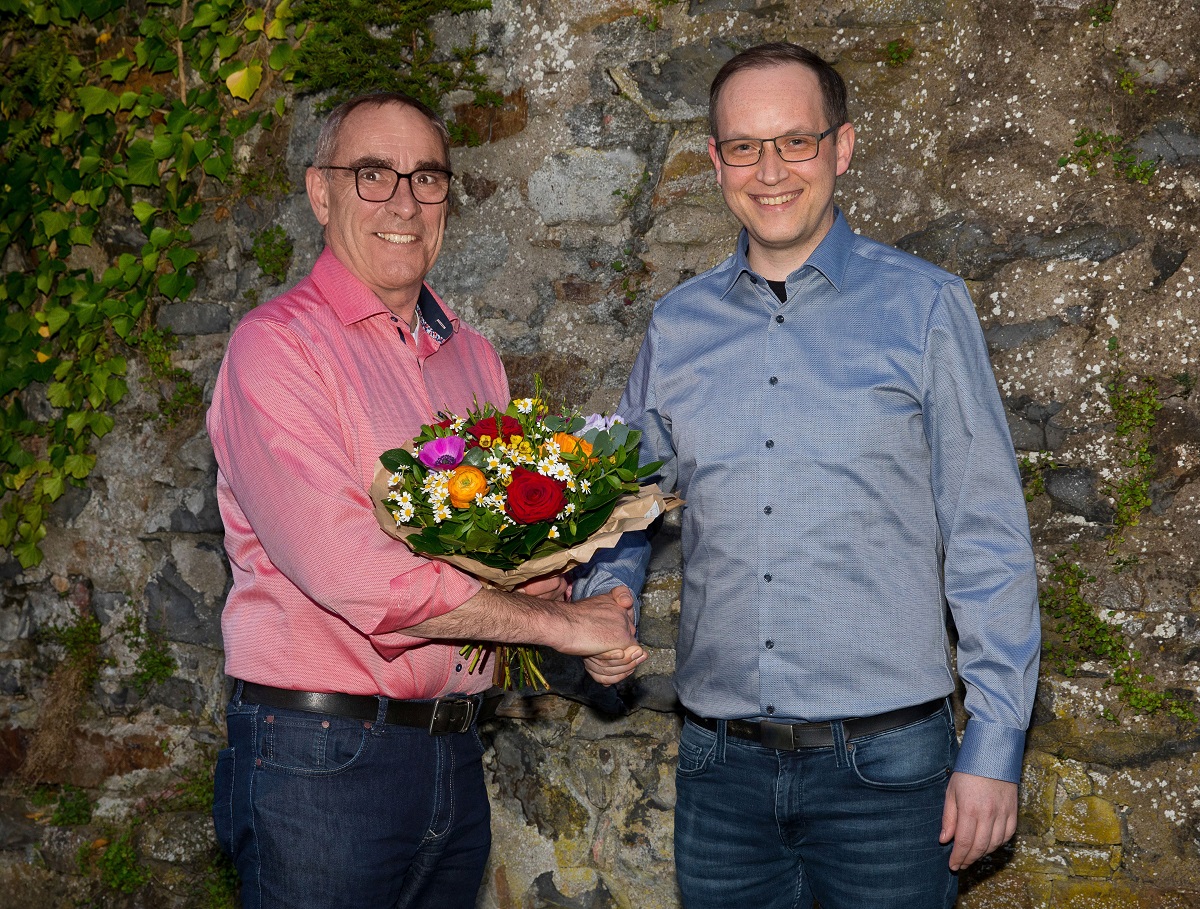 Von links: Detlef Nink und SPD-Ortsvereinsvorsitzender Clint Sikorski. (Foto: Claudia Oehl)