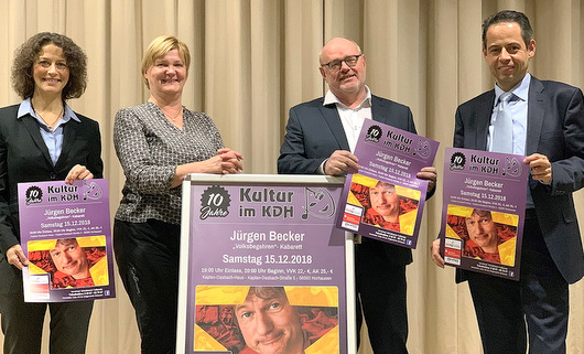 dank an die Sponsoren (von links) Daniela Paffhausen (BHAG), Rita Dominack-Rumpf (Kultur-AG), Jrg Schmidt (MAW Stahlbau Eulberg) und Ortsbrgeermeister Thomas Schmidt. (Foto: privat) 