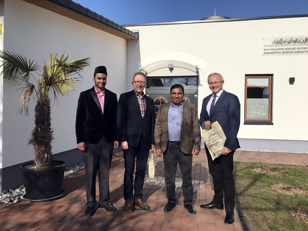 Von links: Navid Haider Ahmed, Erwin Rddel, Alam Sohal und Achim Hallerbach. Foto: Privat