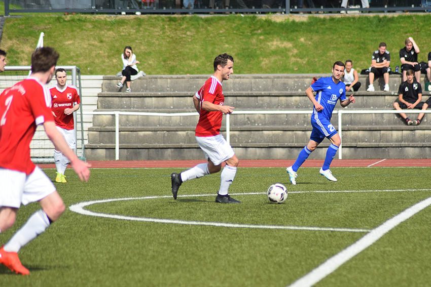 SV Windhagen punktet im Heimspiel gegen SG 99 Andernach 