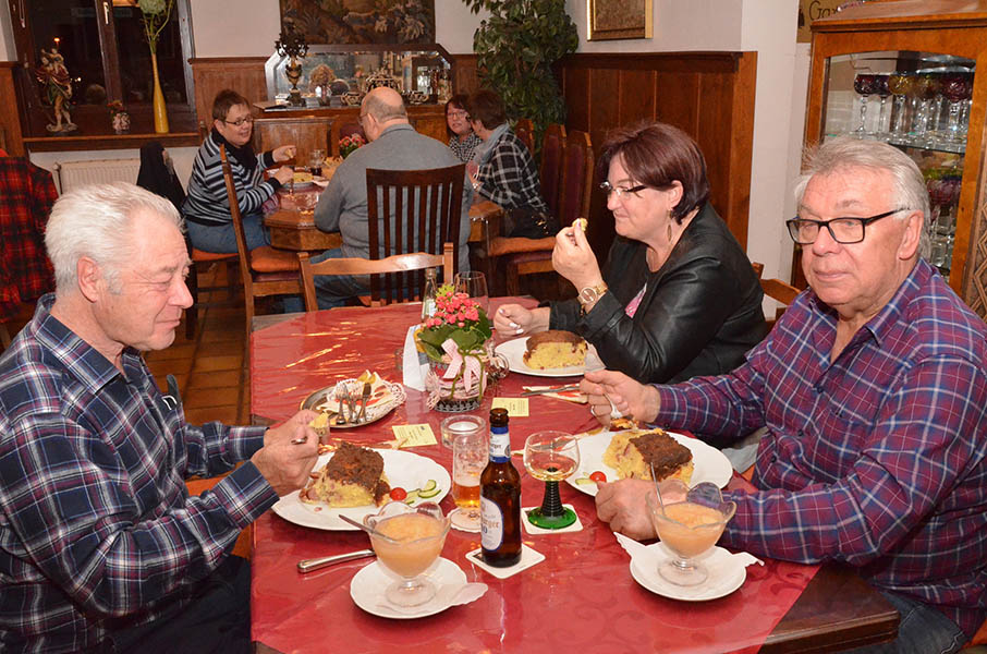 Dppekooche-Essen beim VdK-Ortsverband Bad Hnningen-Rheinbrohl