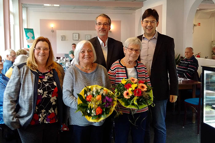 Foto (von links): Martina Beate Jakoby, Renate Winthang, Sven Lefkowitz, Margarete Hoppen, Michael Mang