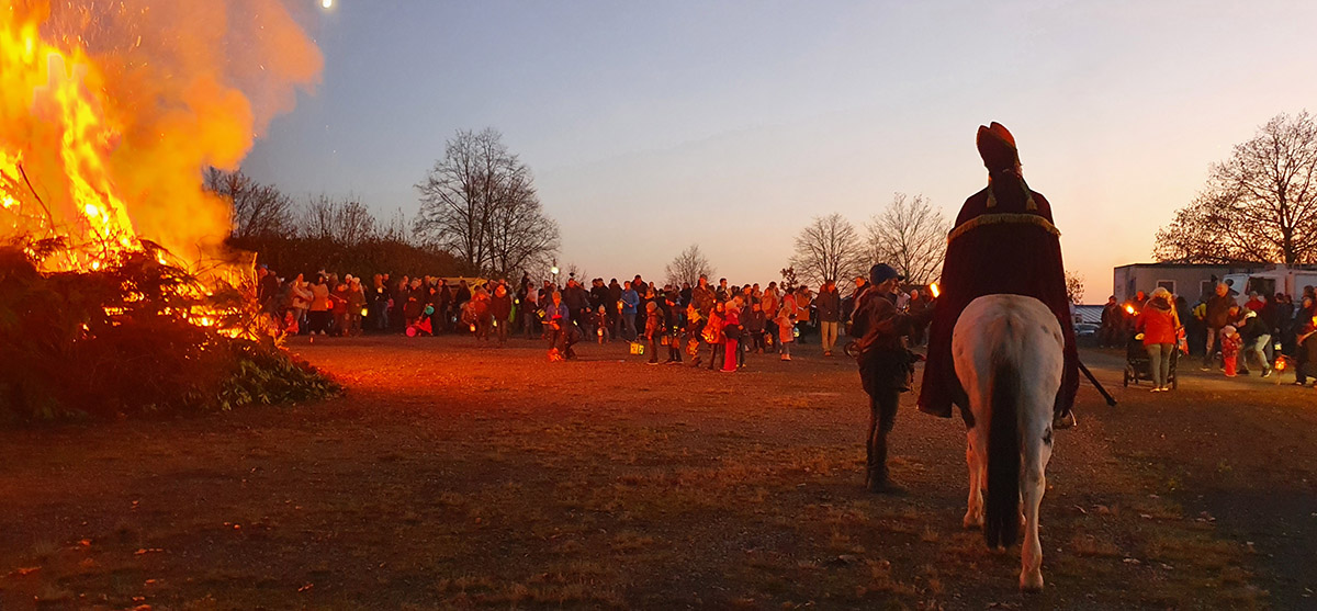 Zur Martinsfeier in Birken-Honigsessen und zur Gedenkfeier zum Volkstrauertag sind alle Brger eingeladen. (Foto: Ortsgemeinde) 