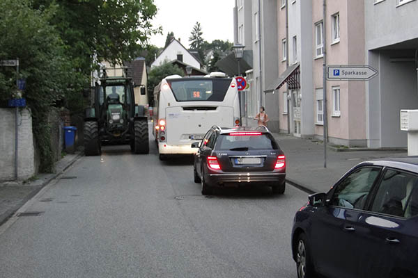 Kommt Stadt Neuwied Verkehrssicherungspflicht nicht nach?