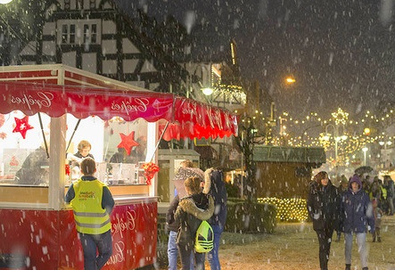 Es ist alles bereit fr das Wissener Weihnachtsshopping am 1. Dezember. Einzig der Schnee drfte auf sich warten lassen. (Symbolfoto: woti) 